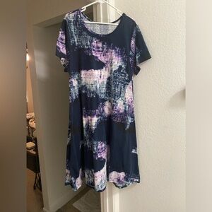Women’s plus size dress